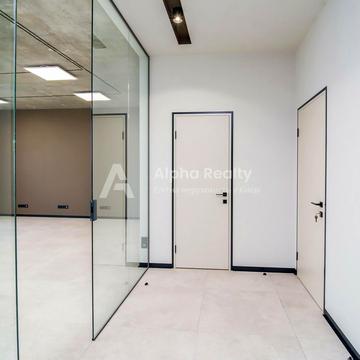 Джона Маккейна вул. (Івана Кудрі), 26