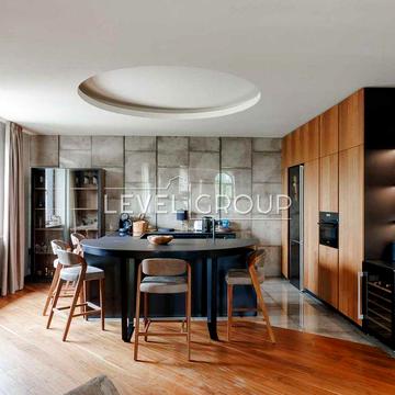 Продаж окремого будинку з ремонтом, Осокорки, 415кв, 6 соток, газ, Садова 54