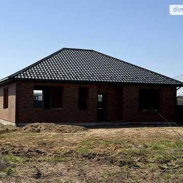 Продаж 3к Дім Лірницька вулиця