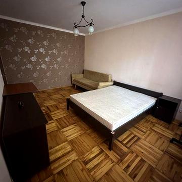 Оренда 1-кімнатна квартира 30 м², 1/9поверх, Хортицьке шосе 44А