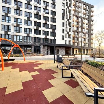 Квартира в новому ЖК А+Я після ремотну, паркомісць вдосталь