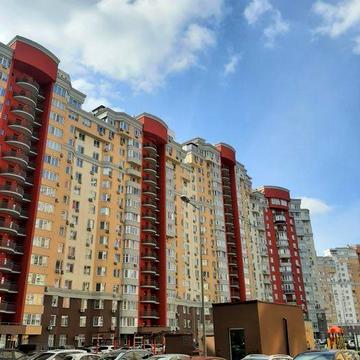 ЖК Лікоград. Поверх 3й . Паркінг . Метро