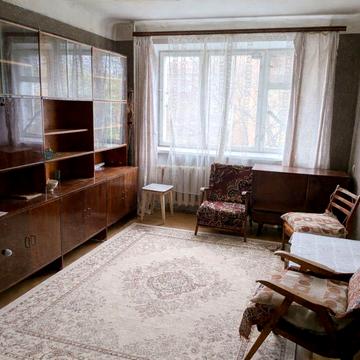 Оренда 2-х кімнатної квартири, Виставка , вул. Зарічанська .