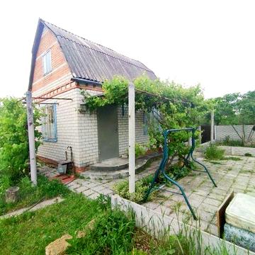 Продам   домик в Песчанке рядом с речкой.