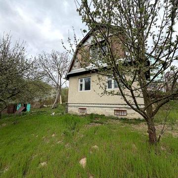 Дачний будинок , Оріховиця