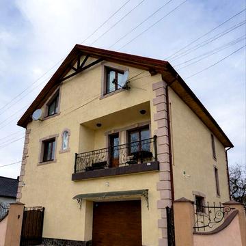 Оренда будинку Конопниця декілька хв до Львова