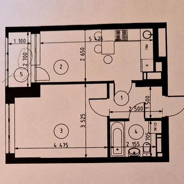 Крайня вул., 1