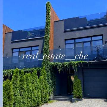 Оренда ексклюзивного таунхауса з басейном та терасою