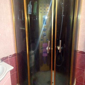 Сдается квартира в центре с ремонтом и техникой