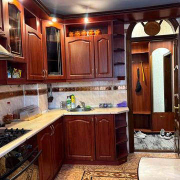 Романа Шухевича вул. (Курчатова), 4/2