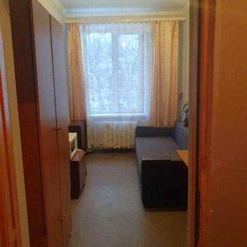 Продам гостинку на Холодной Горе, метро 10 минут