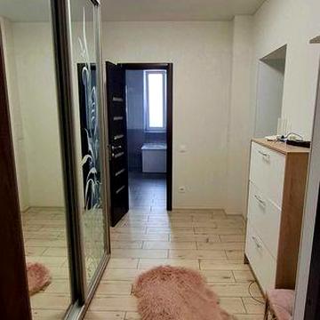 Продаж 2к квартири 55.5 кв. м на вул. Іванова 18 ЖК Дім у моря