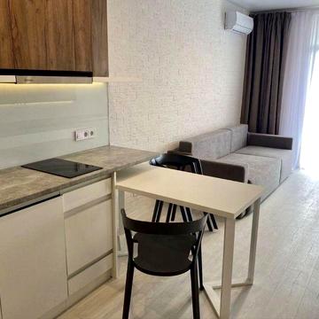 Продам СУЧАСНУ МОЛОДІЖНУ УКОМПЛЕКТОВАНУ до дрібниць 1 кімнатну студію, Яблунівська (Героїв Майдану - Південно Кільцева), БАЛКОН З ГАРНИМ КРАЄВИДОМ!