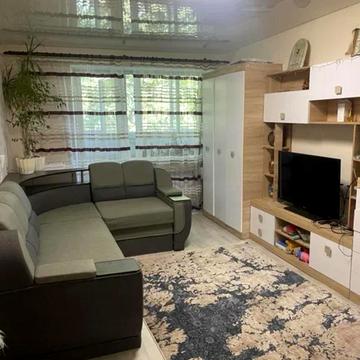 Сегедська вул., 13