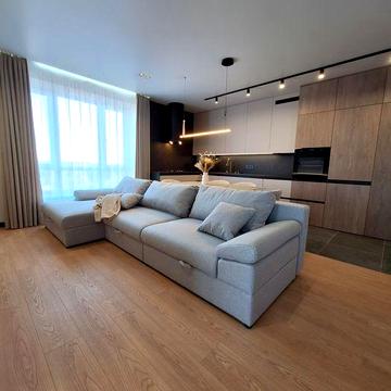 Продам євро3к квартиру з новим ремонтом в районі Центрального парку в Ірпені!