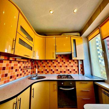 Бориспільська 43, оренда затишної 3-к квартири, газ, метро Червоний Хутір 15 хв!