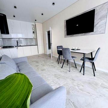 Продаж квартир з власною терасою ЖК Status