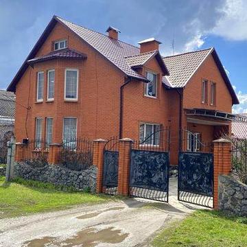 Продається затишний будинок, у мальовничій Диканьки