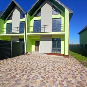 Таунхаус кутовий 3 поверховий 3 сотки