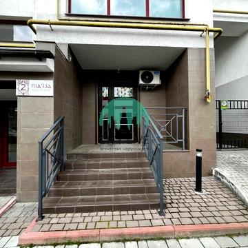 Бастіонна вул., 1