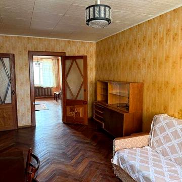 Сдам 3ком квартиру жм Покровський  (  Комунар)ул. Великодиївська 46