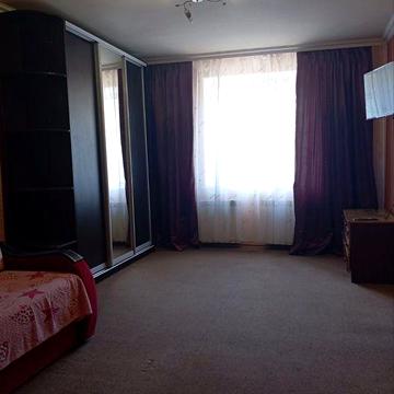 Здам 1но. к. на масиві Незалежності довготривало