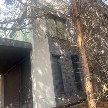 Сучасний будинок 76 м² на 30 сотках у сосновому лісі | с. Петрушки | біля Києва