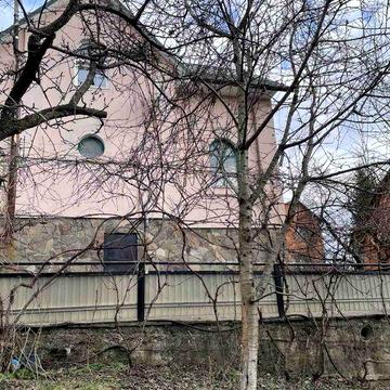 Комфортний будинок для сім’ї — довгострокова оренда