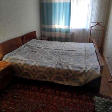 Оренда 3 - кімнатної квартири вул. Саперне Поле 26. Центр