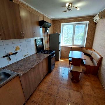 Аренда ‼️ Сдаю 2 комнатная квартира в Центре Чкалова  / 1 Слободская  кирпичный дом