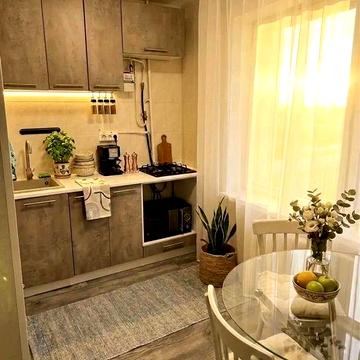 Продам світлу, затишну 1к квартиру, вул. Райдужна