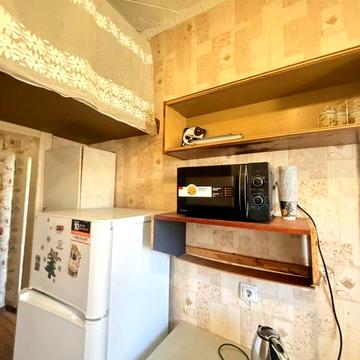 Оренда 2к квартири центр Республіканська