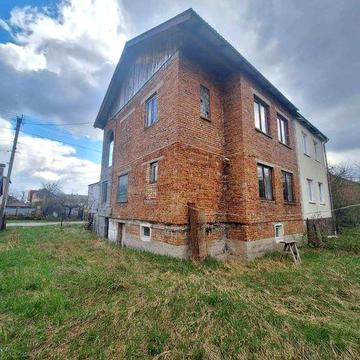 Продаж будинку Винники