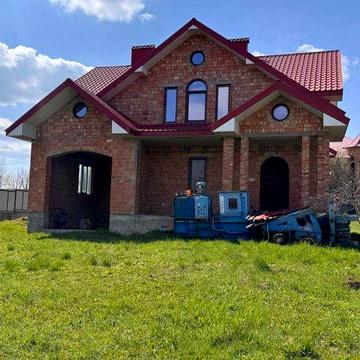 Продається недобудований будинок у селі Горішні Шерівці. Лише 5 км до Чернівців