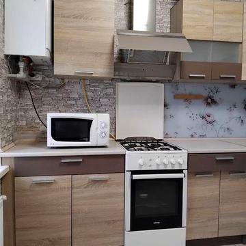 Аренда 1 к 40 м  Авиньон Дача Ковалевского,ремонт.