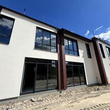 Таунхаус в топовій локації Гостомеля