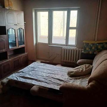 Тотальный ретро-хардкор на Червоной Калины 35