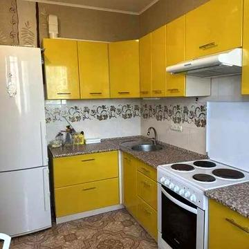 1-кімн. квартира в новому будинку на Градинській 9, ТРЦ Район