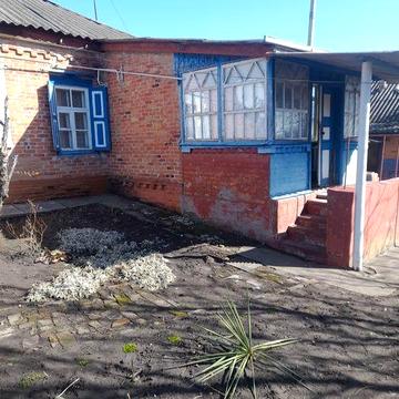 Продам частину будинку.