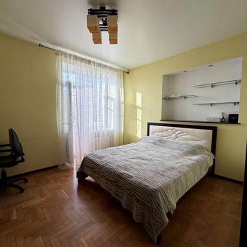 3 кім квартира на вул.Княгині Ольги. 2 балкони. Ванна з вікном