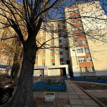 Продам 2-кв.з окремими кімнатами, цегляний будинок. ДЕРЖАВНІ програми.