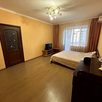 Оренда 1-кімнатної квартири, Дарницький р-н, вул. Вишняківська, без рієлторських, від власника