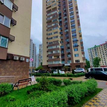 Метро Лівобережна Русанівська Гавань Микільська Слобідка ГЕНЕРАТОР ВСЕ ПРАЦЮЄ Ремонт Ідеальний 3-й поверх