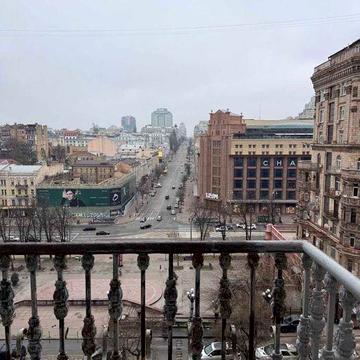 Хрещатик Центр Печерськ Новий сучасний ремонт ВИДОВА на Хрещатик Ліфт Сталінка