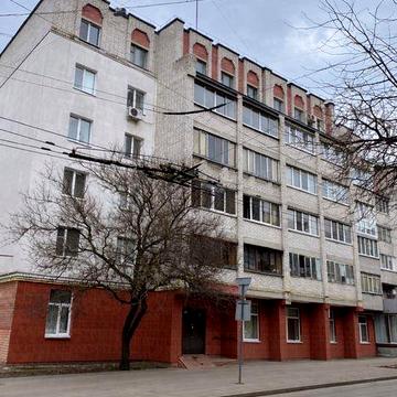 Нова пропозиція!!! 4 кімн.квартира в центрі!Автономне опалення!