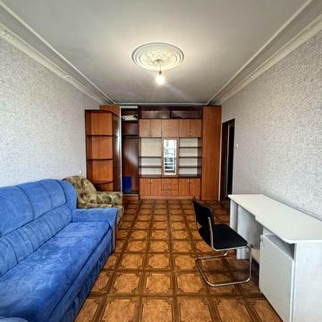 Сдам 2 ком. квартиру возле центра на ул. Парковая/ Грушевского