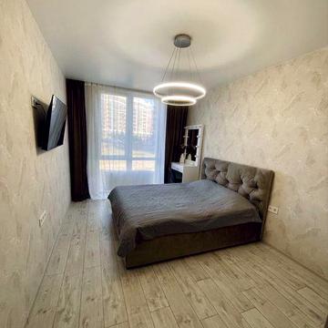 Продаж 1 кімнатної кв 41.9м2 | ЖК Щасливий | підземний паркінг | поруч Кільцева вул. Яблунева 11 ЖК Щасливий