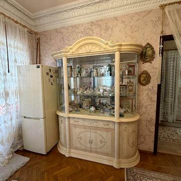 В исторической части Одессы продается 3-х комнатная квартира.