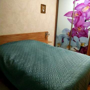 Довгострокова оренда  просторої трикімнатної квартири