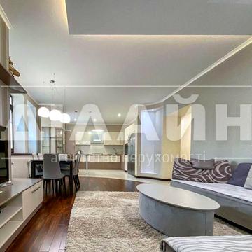 Эксклюзивна 3х кімн квартира в закритому ЖК